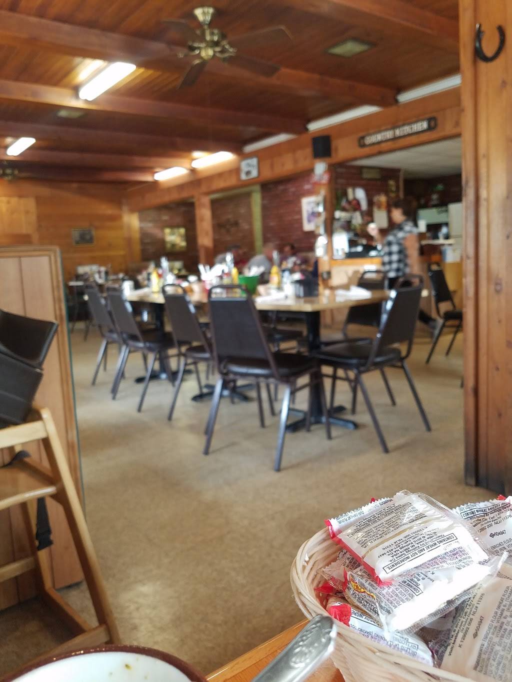 Newarks Country Kitchen | restaurant | 307 IL-71, Newark, IL 60541, USA | 8156959599 OR +1 815-695-9599