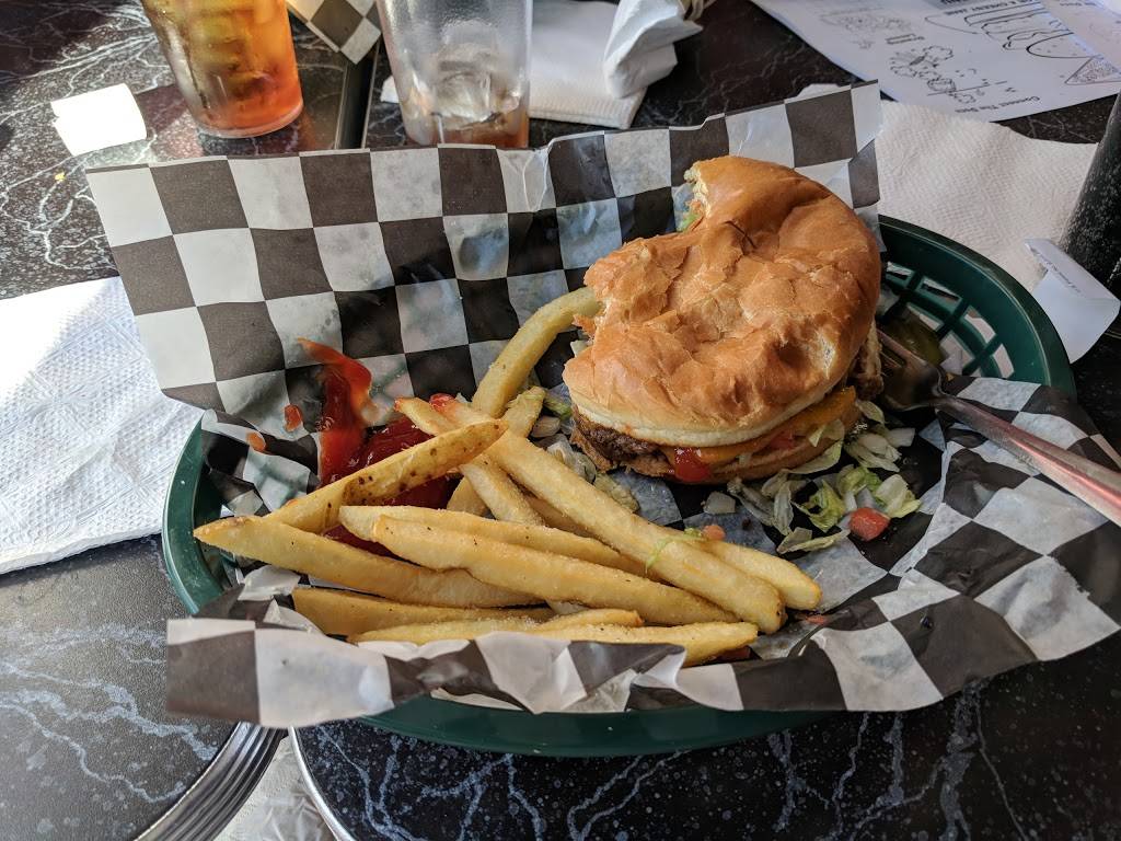 Cheesy Janes | restaurant | 4200 Broadway St, San Antonio, TX 78209, USA | 2108260800 OR +1 210-826-0800