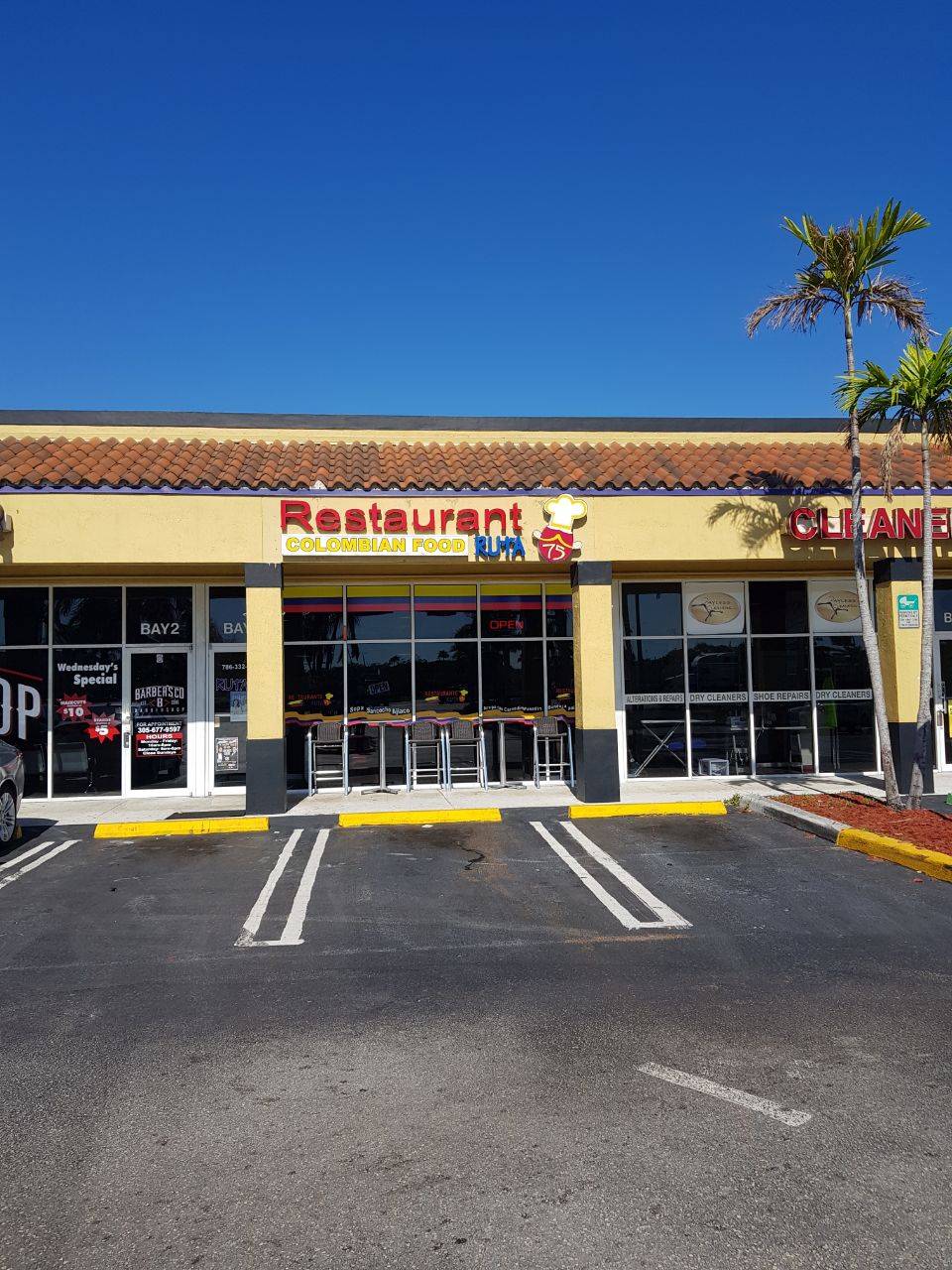 Ruta 75 | restaurant | 8200 W 33rd Ave, Hialeah, FL 33018, USA | 7863324419 OR +1 786-332-4419
