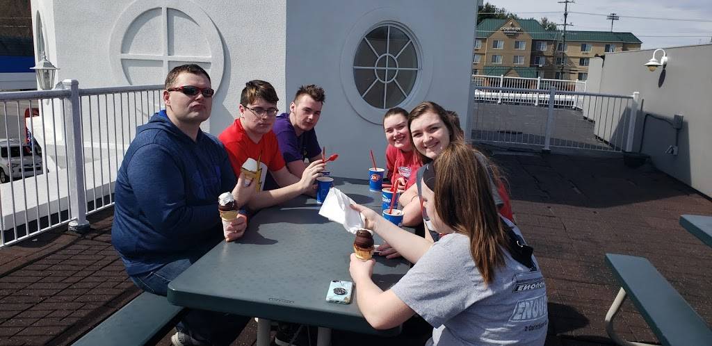 Dairy Queen | restaurant | 874 N Lee Hwy, Lexington, VA 24450, USA | 5404631927 OR +1 540-463-1927