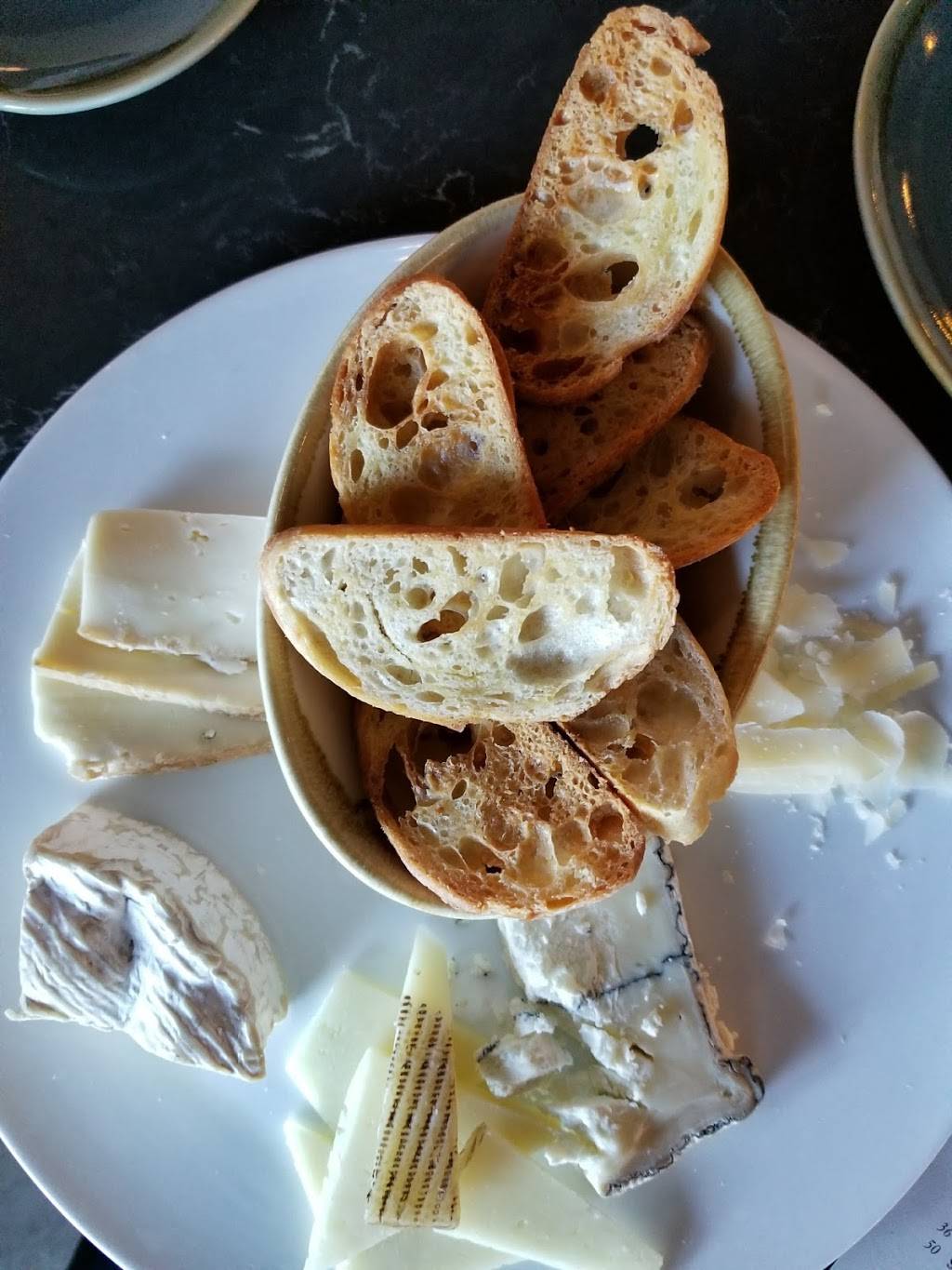 BeerStyles Taproom & Gastropub | restaurant | 5513 Mills Civic Pkwy, West Des Moines, IA 50266, USA | 5154532337 OR +1 515-453-2337