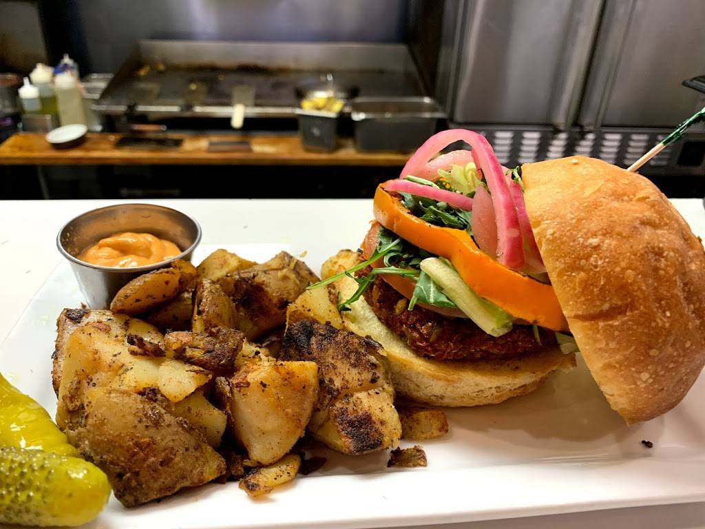 pHuel Cafe | restaurant | 1350 Euclid Ave, Cleveland, OH 44115, USA | 2167955175 OR +1 216-795-5175