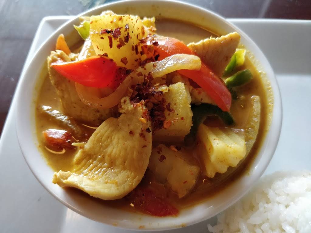 Siam Terrace | restaurant | 212 W Main St, Urbana, IL 61801, USA | 2173678424 OR +1 217-367-8424