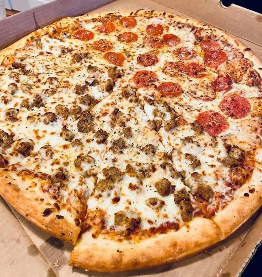 pizza large | restaurant | 4817 Ross Ave, Dallas, TX 75204, USA | 9724674123 OR +1 972-467-4123