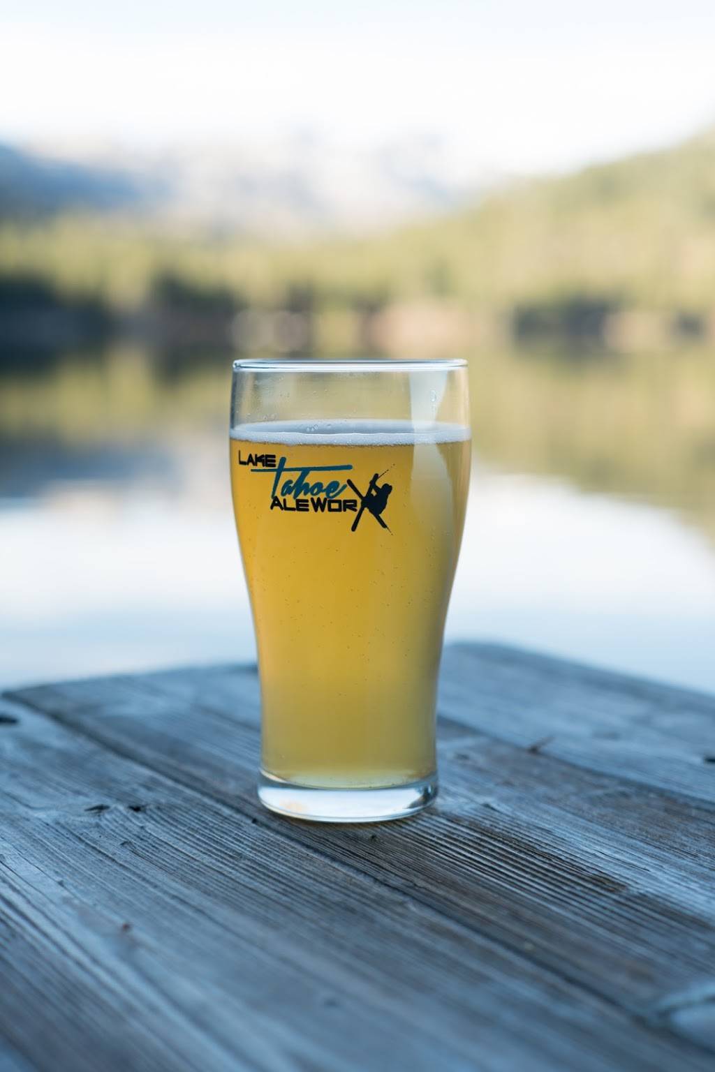 Lake Tahoe AleWorX | restaurant | 2050 Lake Tahoe Blvd Suite #2050, South Lake Tahoe, CA 96150, USA | 5306000442 OR +1 530-600-0442