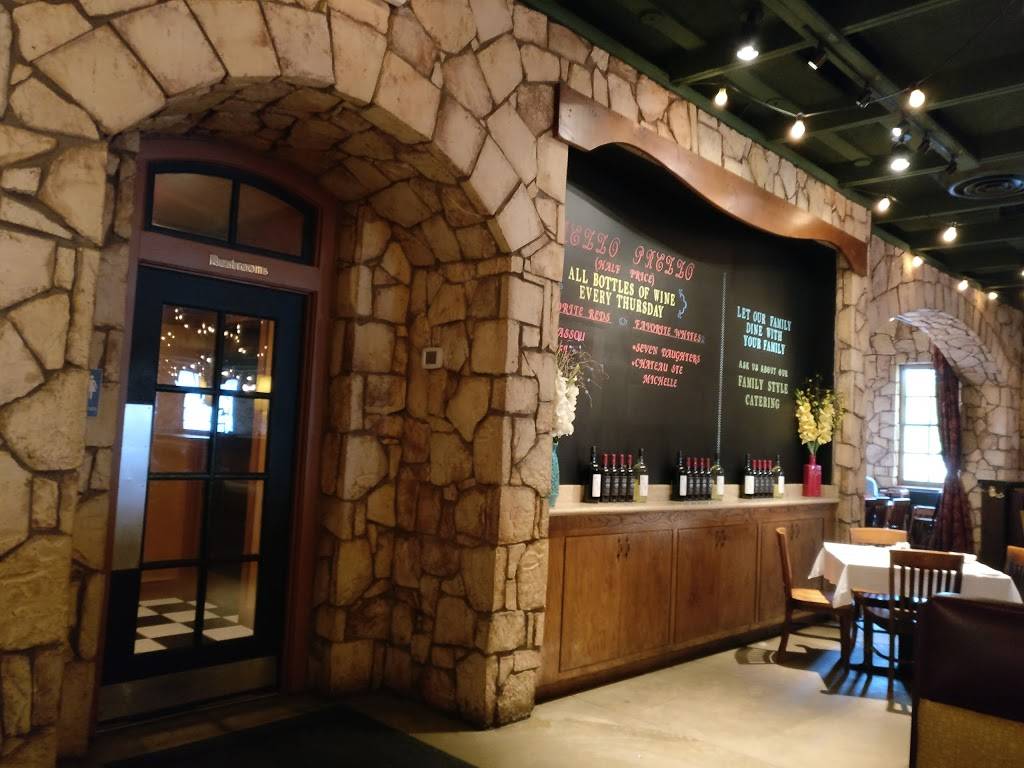 Romanos Macaroni Grill | restaurant | 401 S Hurstbourne Pkwy, Louisville, KY 40222, USA | 5024239220 OR +1 502-423-9220