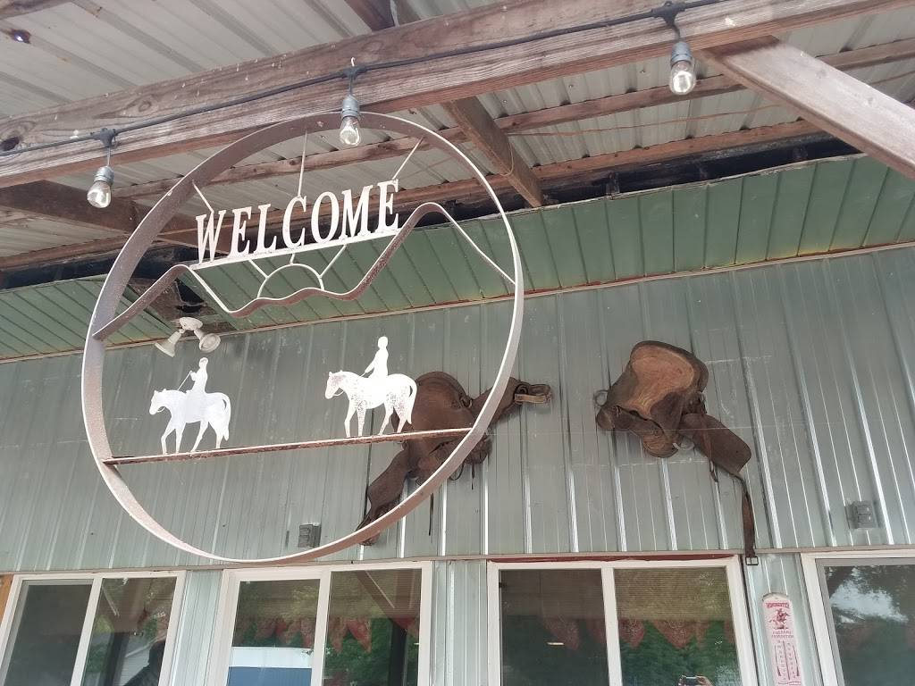 Meleahs Cafe | restaurant | 2101-2153 S 3rd St, Merom, IN 47861, USA | 8123564108 OR +1 812-356-4108