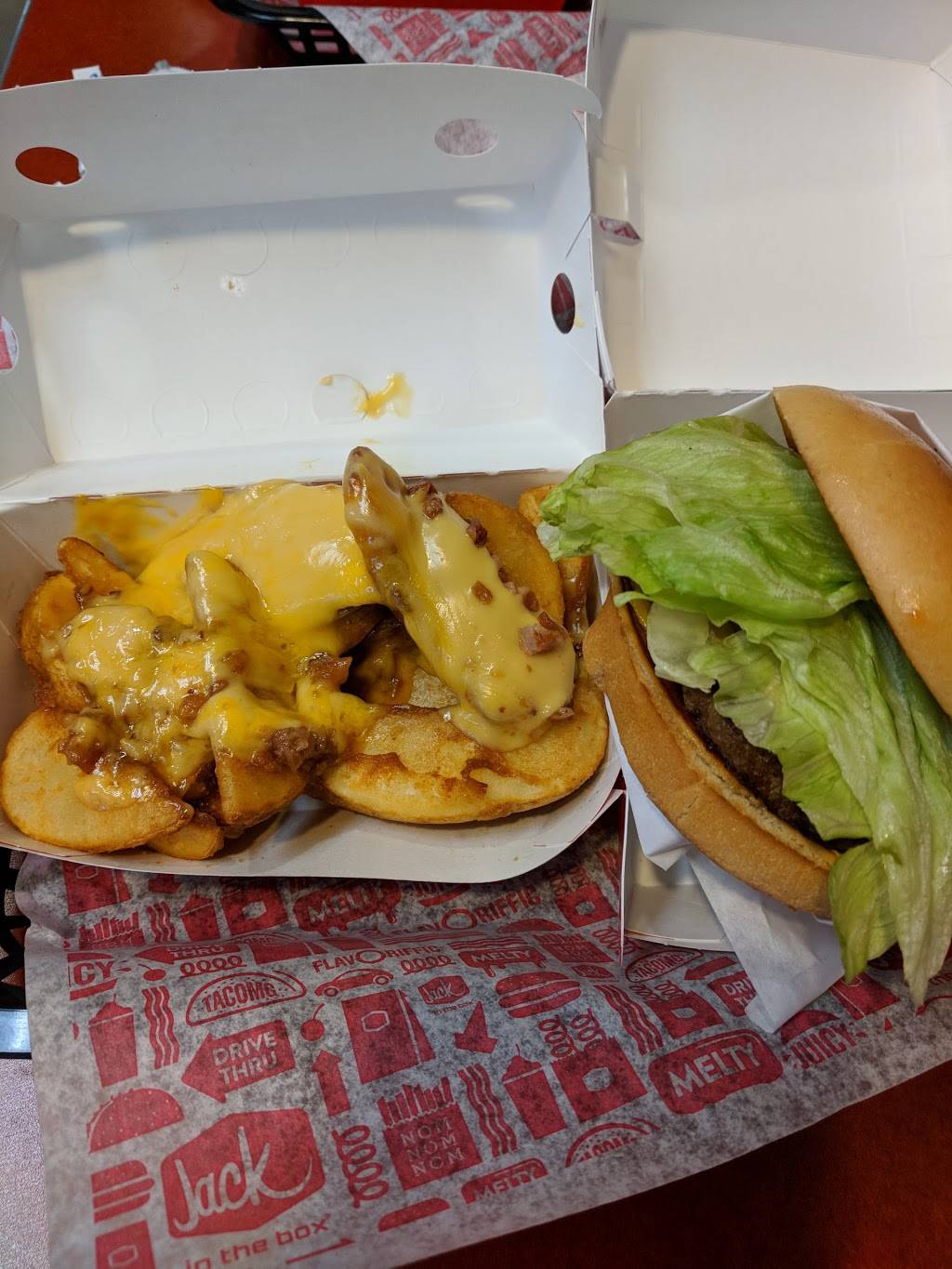 Jack in the Box | restaurant | 1817 Contra Costa Blvd, Pleasant Hill, CA 94523, USA | 9256853542 OR +1 925-685-3542