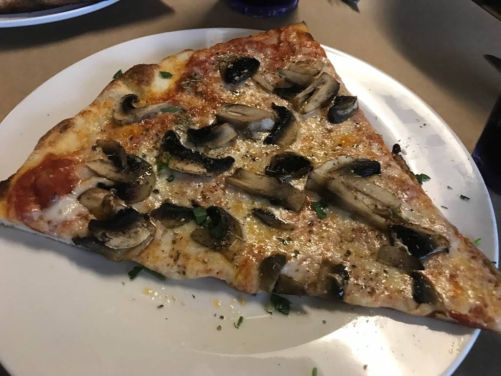 Pioneers Pizza | restaurant | 4560 Tamiami Trail, Port Charlotte, FL 33980, USA | 9412352424 OR +1 941-235-2424