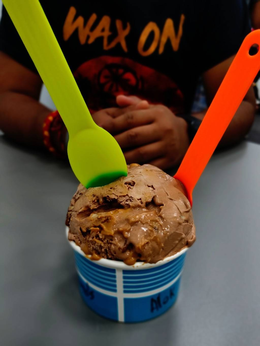 Frozen Nitrogen Ice Cream | cafe | 7025 Co Rd 46A #1081, Lake Mary, FL 32746, USA | 4076883922 OR +1 407-688-3922