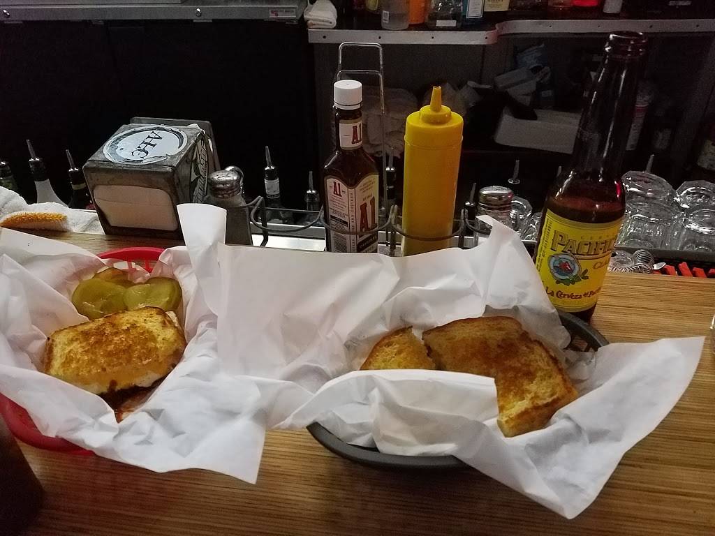 Cassidys Bar & Grill | restaurant | 2603 Newport Blvd, Newport Beach, CA 92663, USA | 9496758949 OR +1 949-675-8949