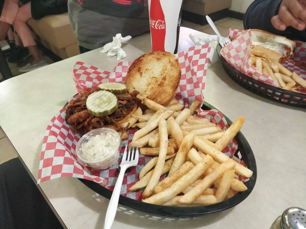 Franconis Pizza | restaurant | 3318 Boardwalk, Wildwood, NJ 08260, USA | 6095222800 OR +1 609-522-2800