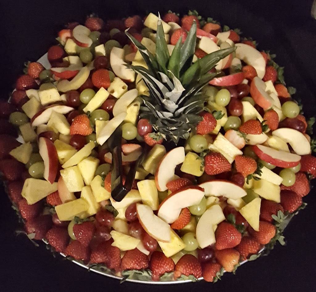 The Warehouse | restaurant | 15835 Center West Hadan Dr, Bennington, NE 68007, USA | 4022383000 OR +1 402-238-3000