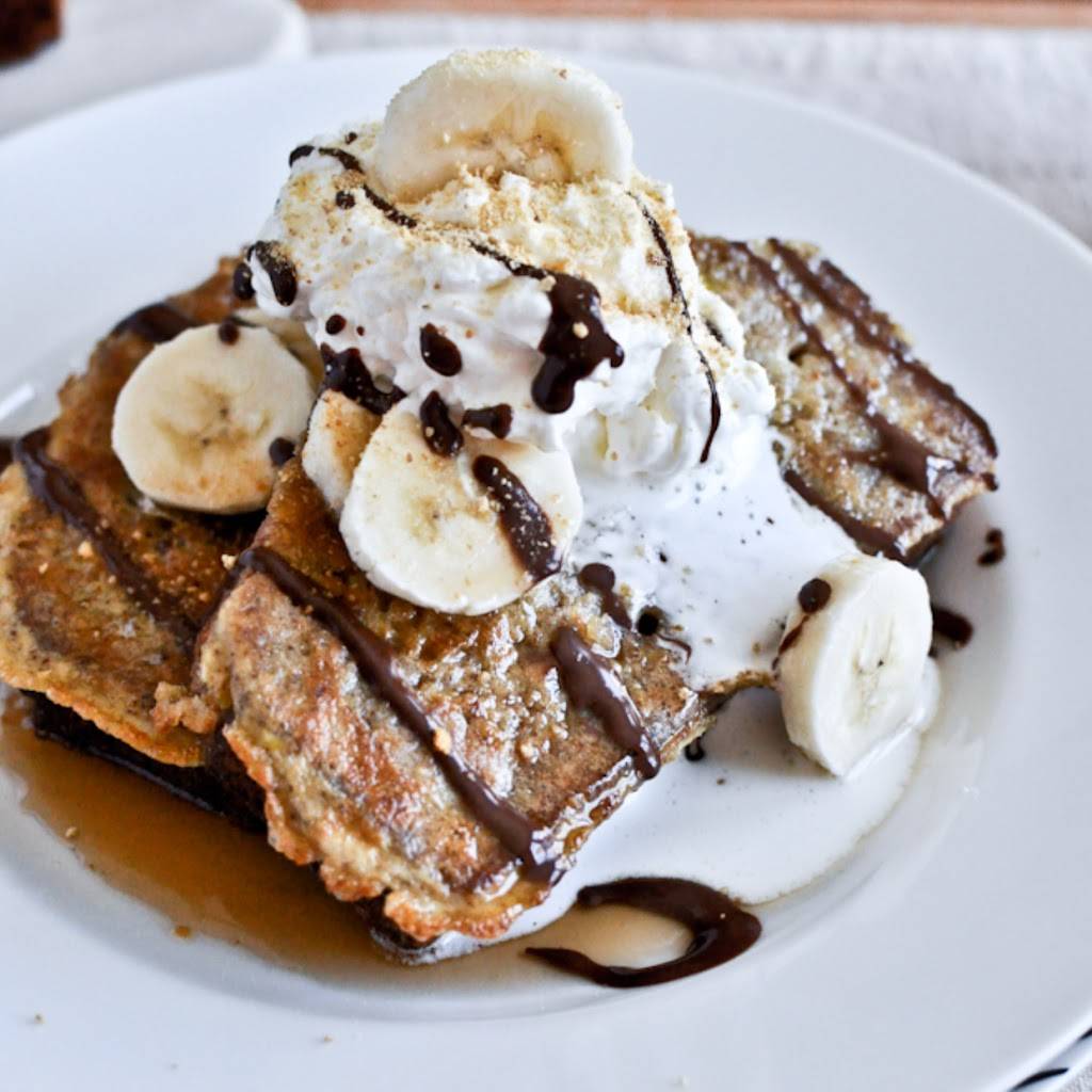 Magees Curbside | restaurant | 72 Magee Ave, Stamford, CT 06902, USA | 2038909900 OR +1 203-890-9900