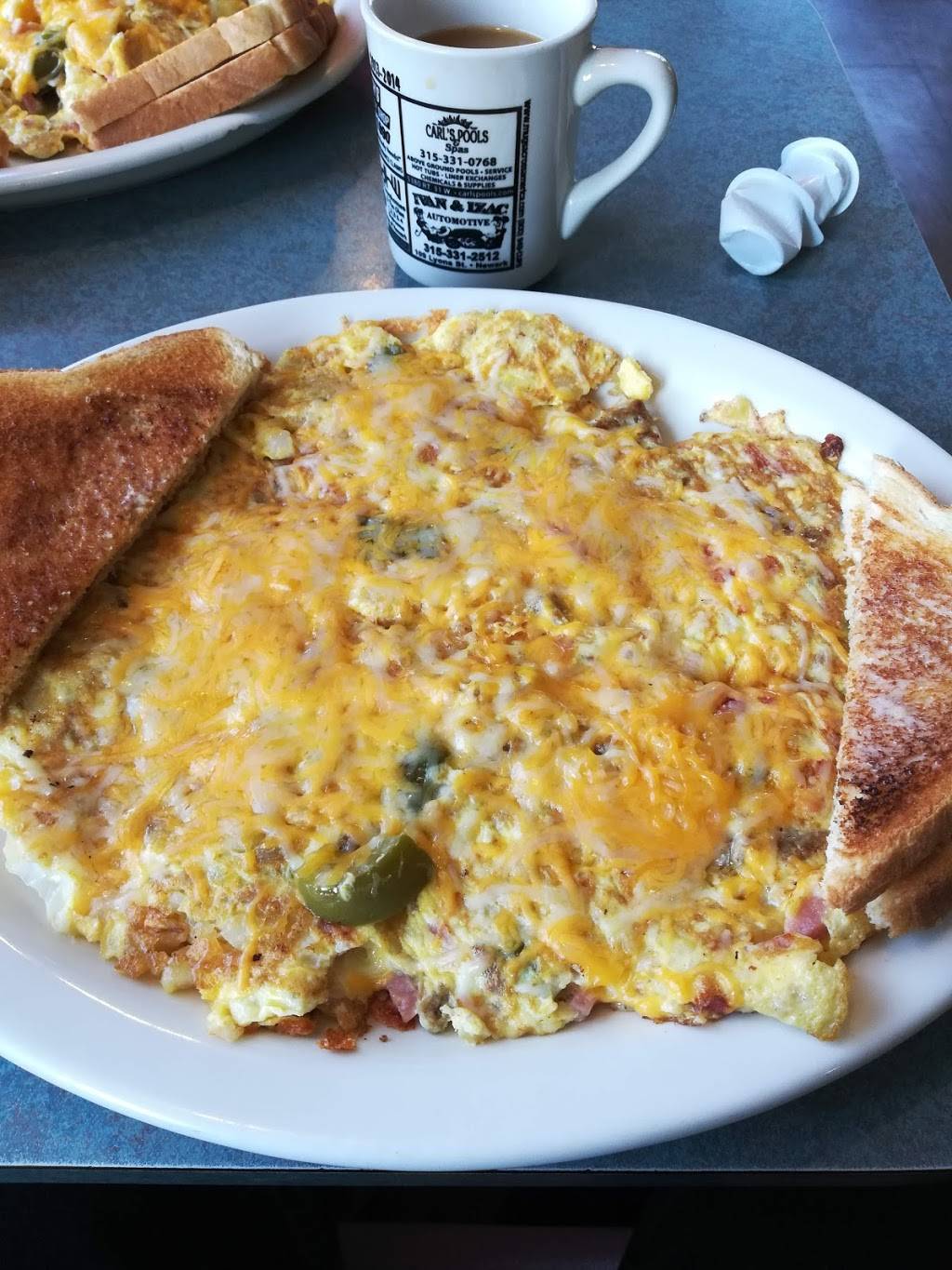 Star Diner | restaurant | 1111 Waterloo Geneva Rd, Waterloo, NY 13165, USA | 3155390108 OR +1 315-539-0108