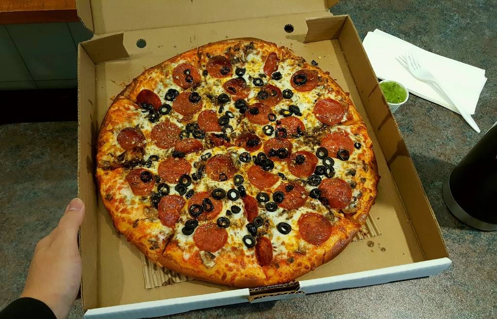 Bardeco Pizza | restaurant | 5917 Boulevard Monk, Montréal, QC H4E 3H5, Canada | 5147621333 OR +1 514-762-1333