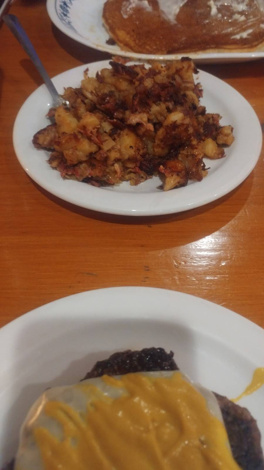 Skyline Trading Post | restaurant | 3103 Skyline Dr, Penn Yan, NY 14527, USA | 3155364640 OR +1 315-536-4640