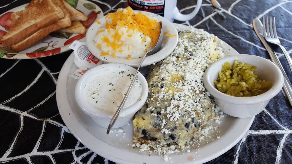 Appletons Cafe Inc | cafe | 3575 W Lake Mary Blvd # 101, Lake Mary, FL 32746, USA | 4073237663 OR +1 407-323-7663