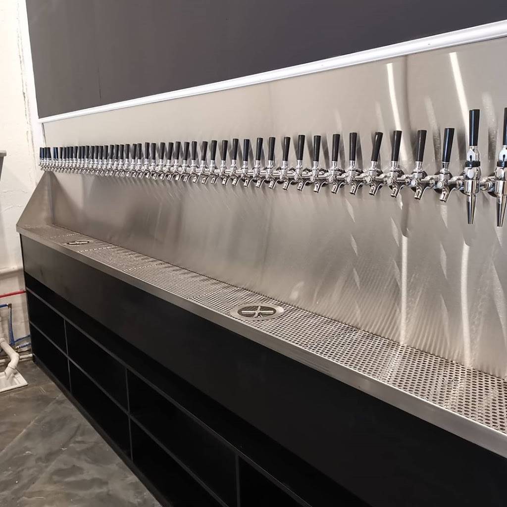 Llano Beer Company | restaurant | 105 E Main St, Llano, TX 78643, USA | 3252488780 OR +1 325-248-8780