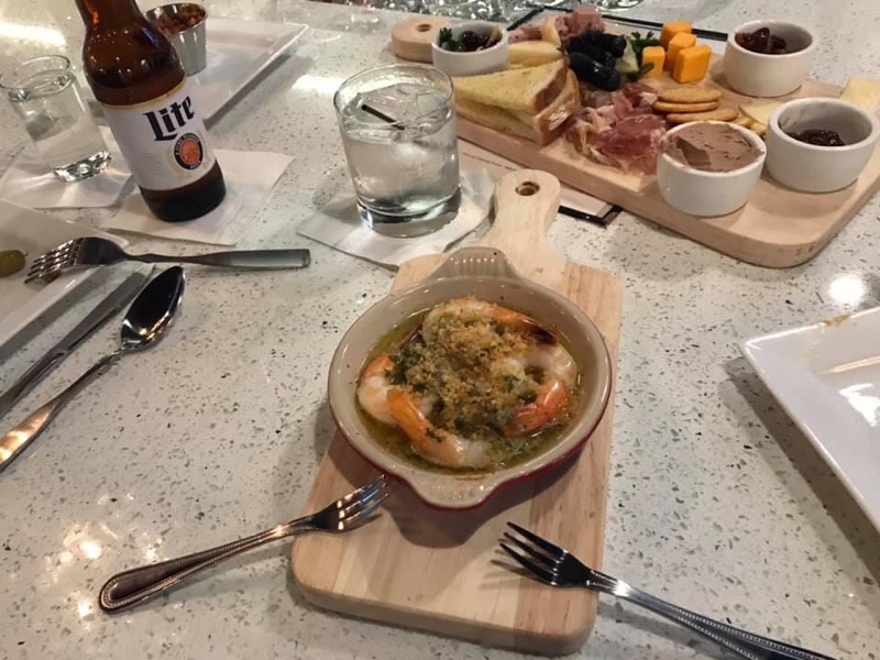 Gracies Wine Bar & Gaming Cafe | restaurant | 3642 147th St, Midlothian, IL 60445, USA | 7083884744 OR +1 708-388-4744