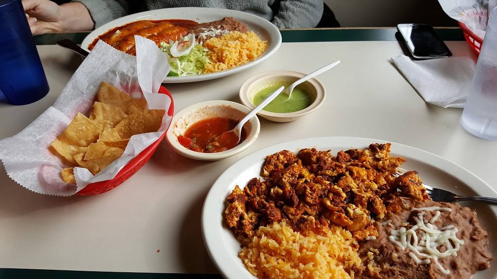 Don Miguel | restaurant | 1011 136th Ave, Holland, MI 49424, USA | 6167968037 OR +1 616-796-8037