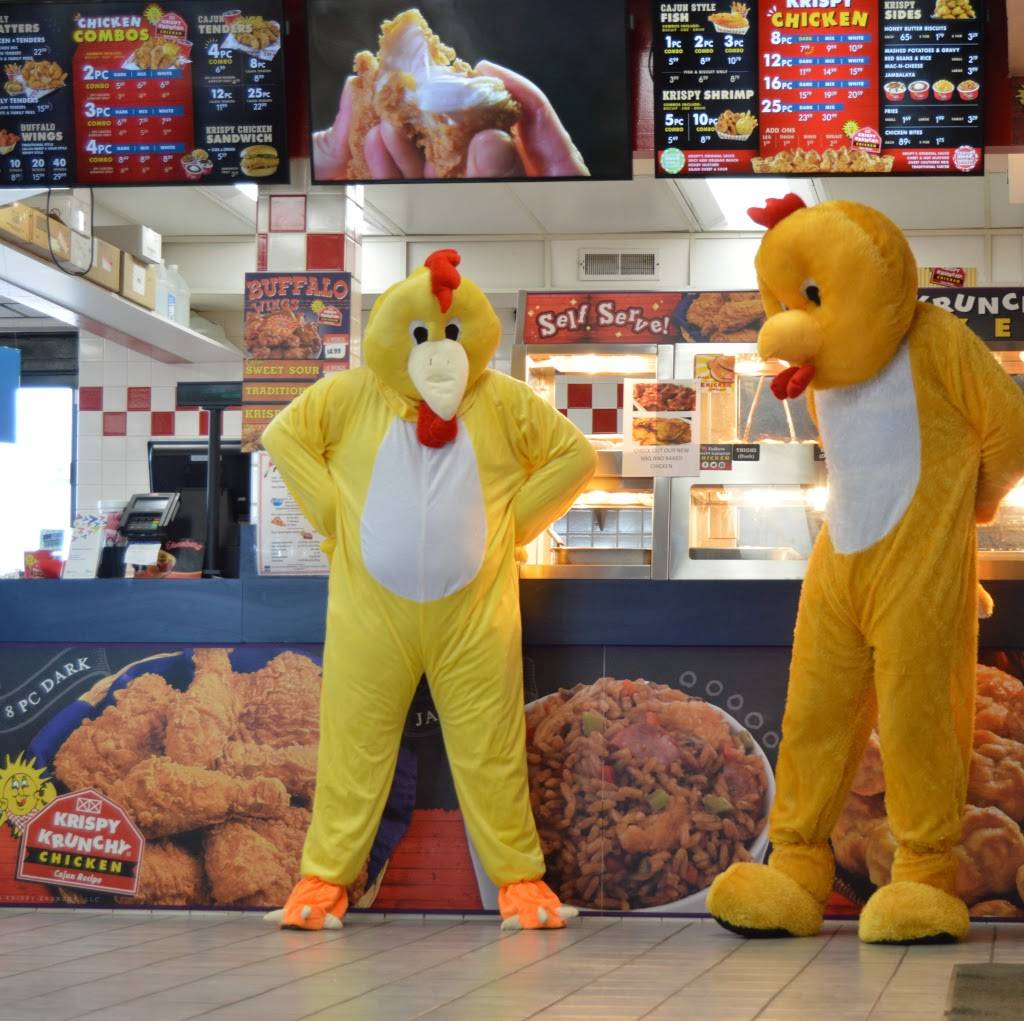 Krispy Krunchy Chicken | restaurant | 618 US-24, Gilman, IL 60938, USA | 8152659912 OR +1 815-265-9912