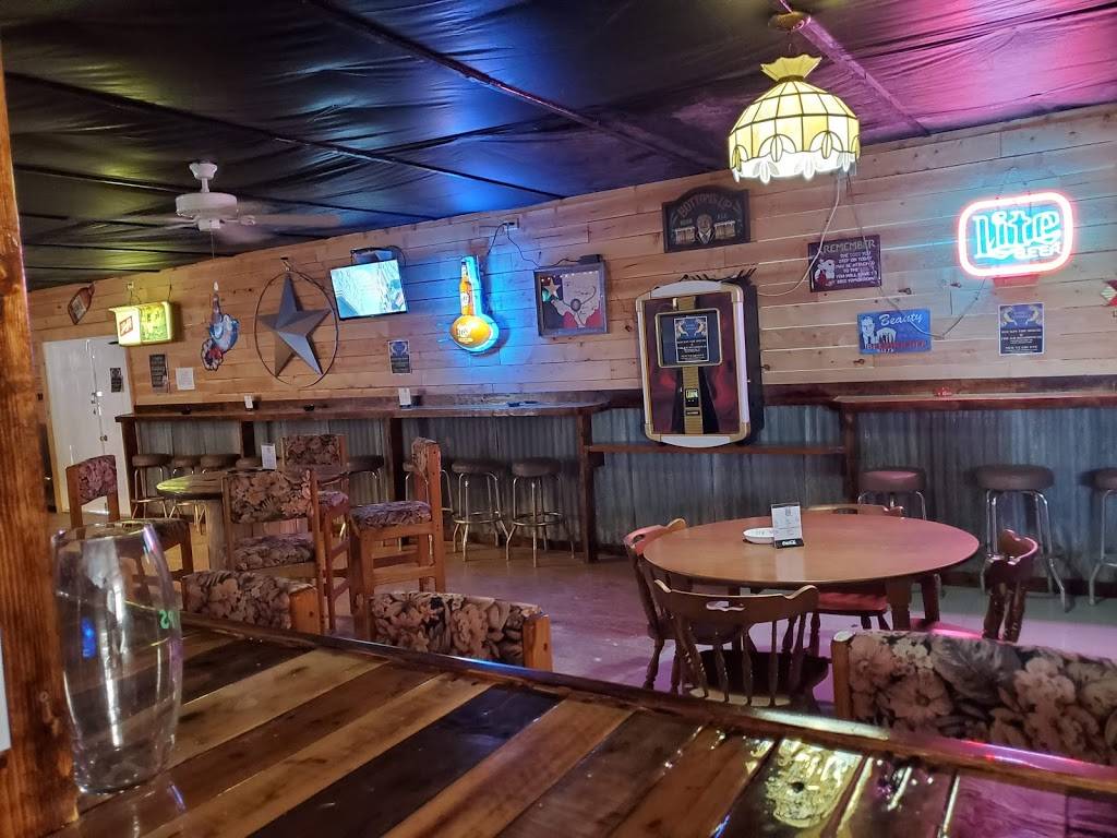 3R Roadhouse | restaurant | 752 County Rd 340, Lott, TX 76656, United States | 2542173455 OR +1 254-217-3455