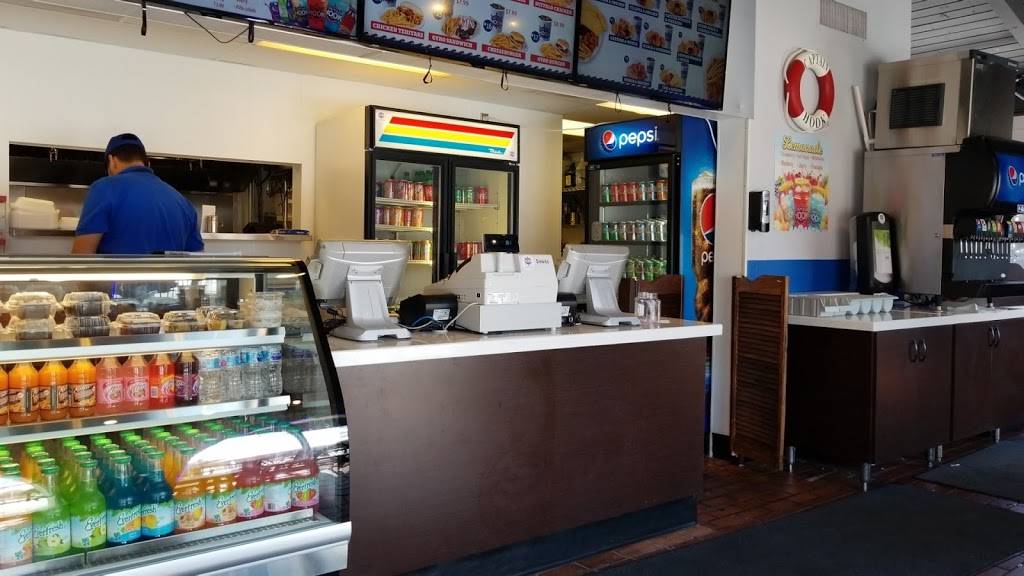 Captain Hook Fish & Chicken | restaurant | 7100 Bass Lake Rd, New Hope, MN 55428, USA | 7633259275 OR +1 763-325-9275