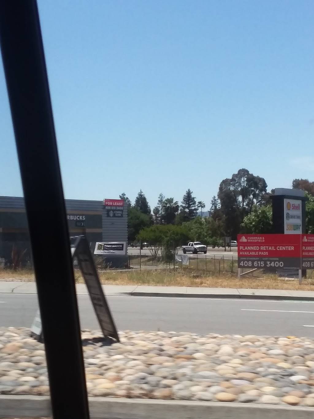 Starbucks | cafe | 5805 Silver Creek Valley Pl #30, San Jose, CA 95138, USA | 4087630983 OR +1 408-763-0983