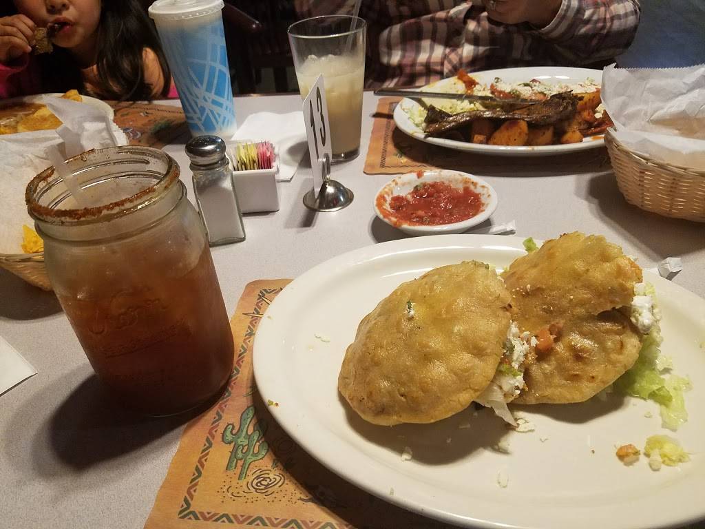 Station 55 Seafood & Mexican Cocina | restaurant | 55 5th St, Gilroy, CA 95020, USA | 6692057200 OR +1 669-205-7200