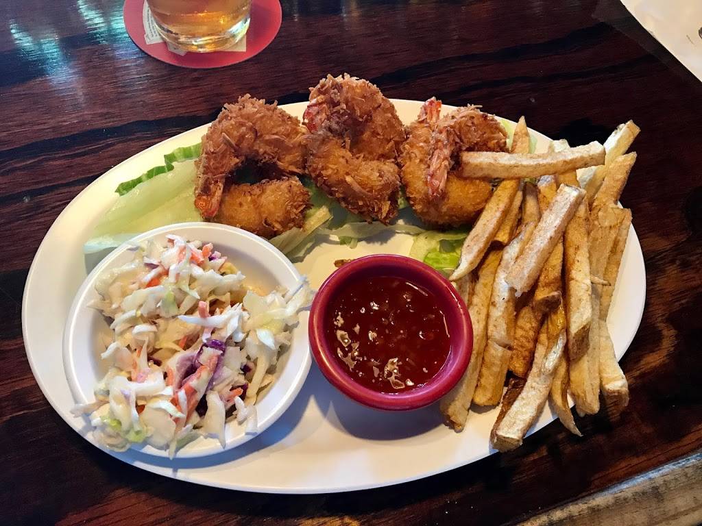 Pirates Pub & Grub | restaurant | Boardwalk Pl E, Madeira Beach, FL 33708, USA | 7273196285 OR +1 727-319-6285