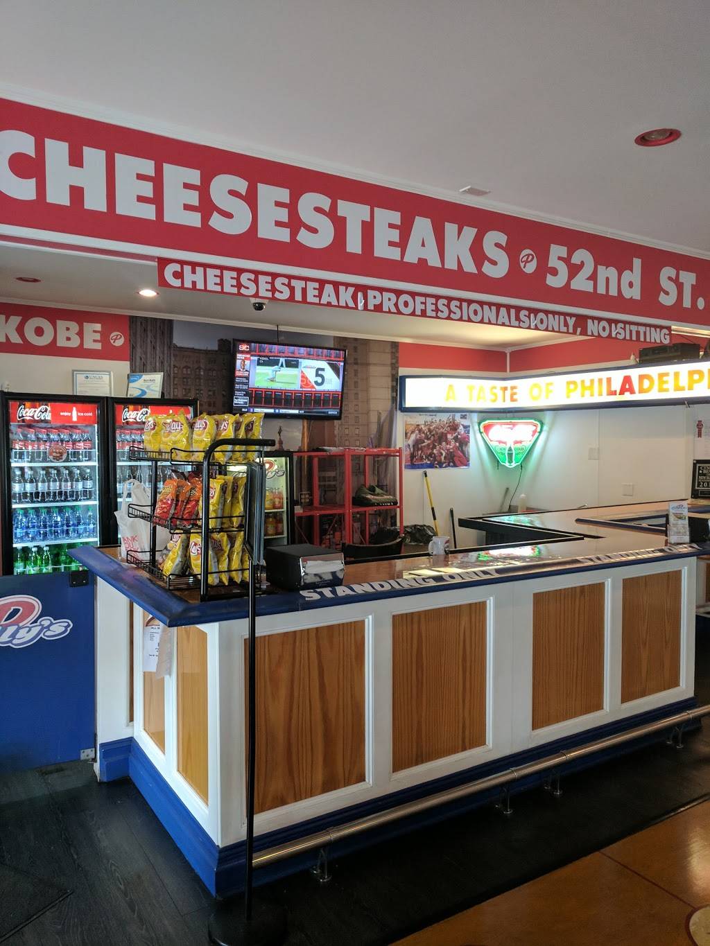 Phillys | restaurant | 33 Sherman St, Norwich, CT 06360, USA | 8608869449 OR +1 860-886-9449