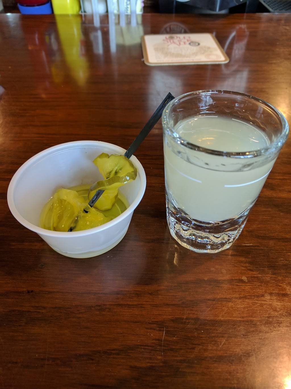 Loughmillers Pub & Eatery | restaurant | 301 W Washington St, Indianapolis, IN 46204, USA | 3176387380 OR +1 317-638-7380