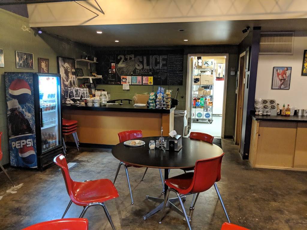 Pie Hole Pizzeria | restaurant | 2708 E 15th St, Tulsa, OK 74104, USA | 9187421200 OR +1 918-742-1200