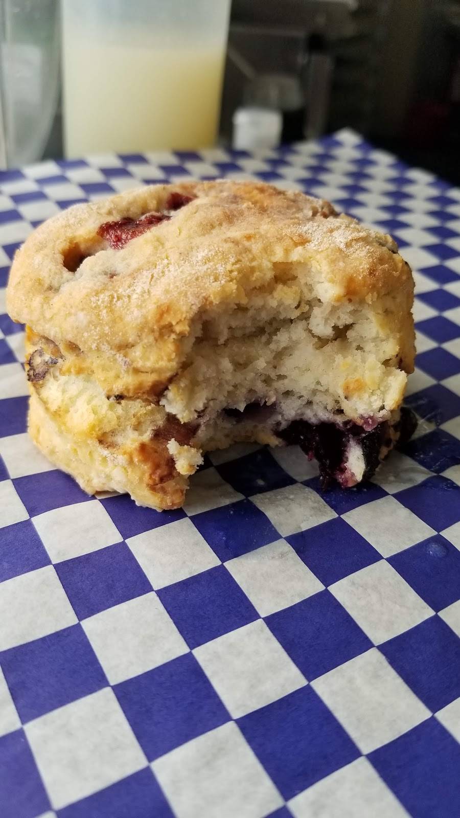 Johnnys Homemade Biscuits | restaurant | 6185 Rivers Ave, North Charleston, SC 29406, USA | 8437189040 OR +1 843-718-9040