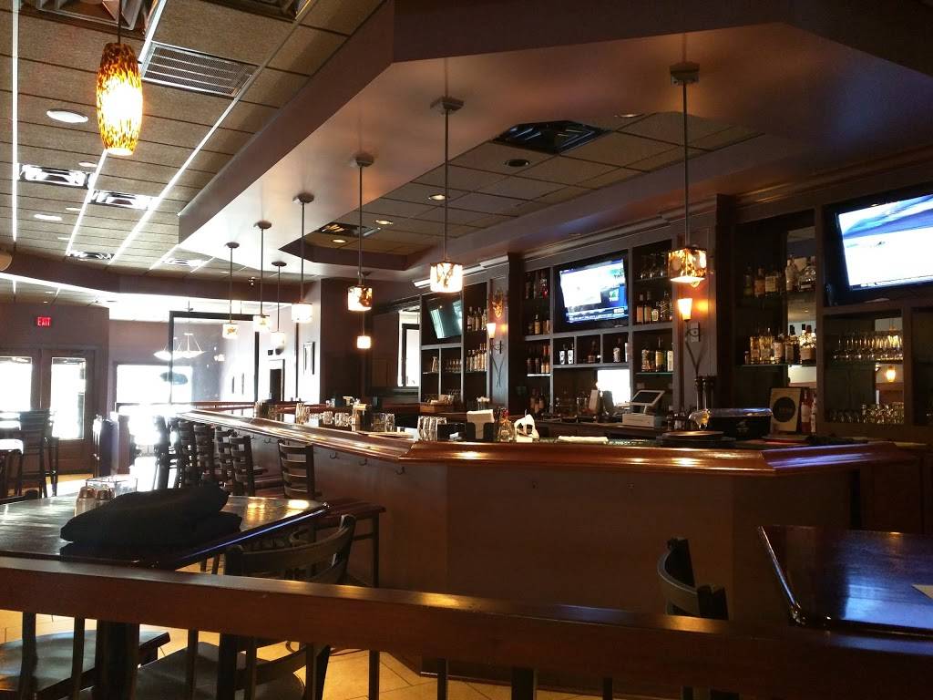 Primo | restaurant | 1326 Broad St, New Castle, IN 47362, USA | 7653882777 OR +1 765-388-2777