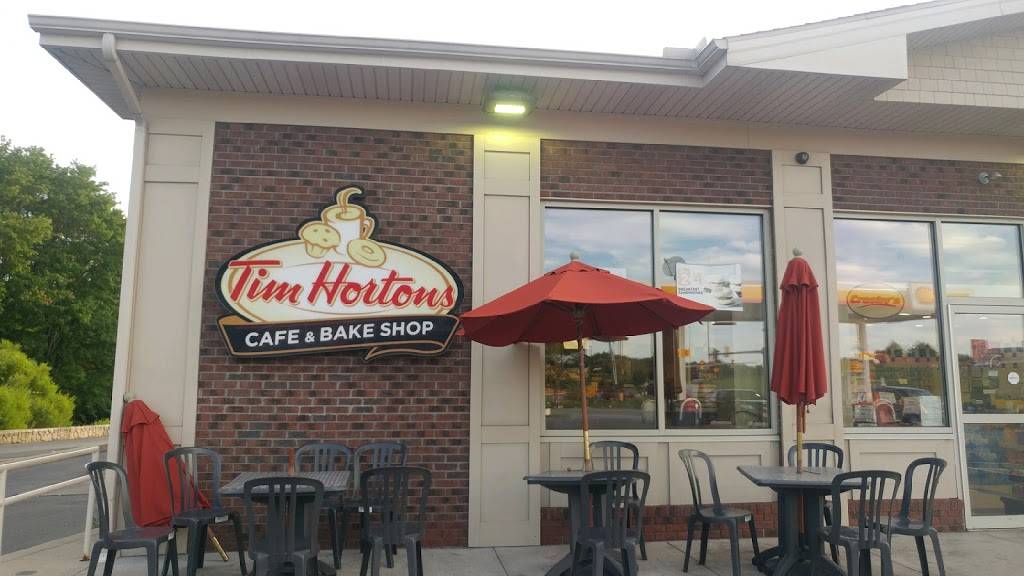 Tim Hortons | restaurant | 8030 Perry Hwy, Erie, PA 16509, USA | 8148665320 OR +1 814-866-5320