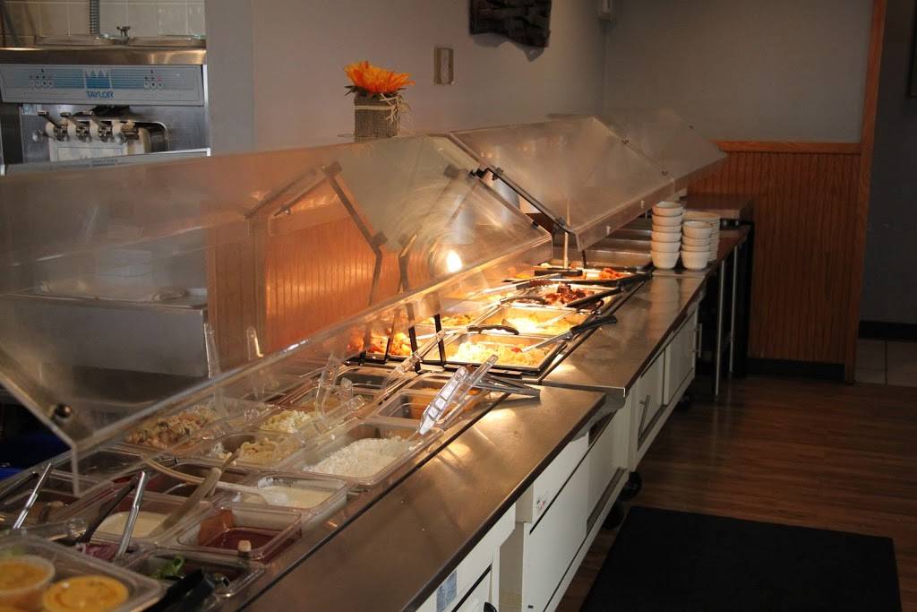 Muscatine Family Restaurant | restaurant | 1903 Park Ave, Muscatine, IA 52761, USA | 5632635490 OR +1 563-263-5490