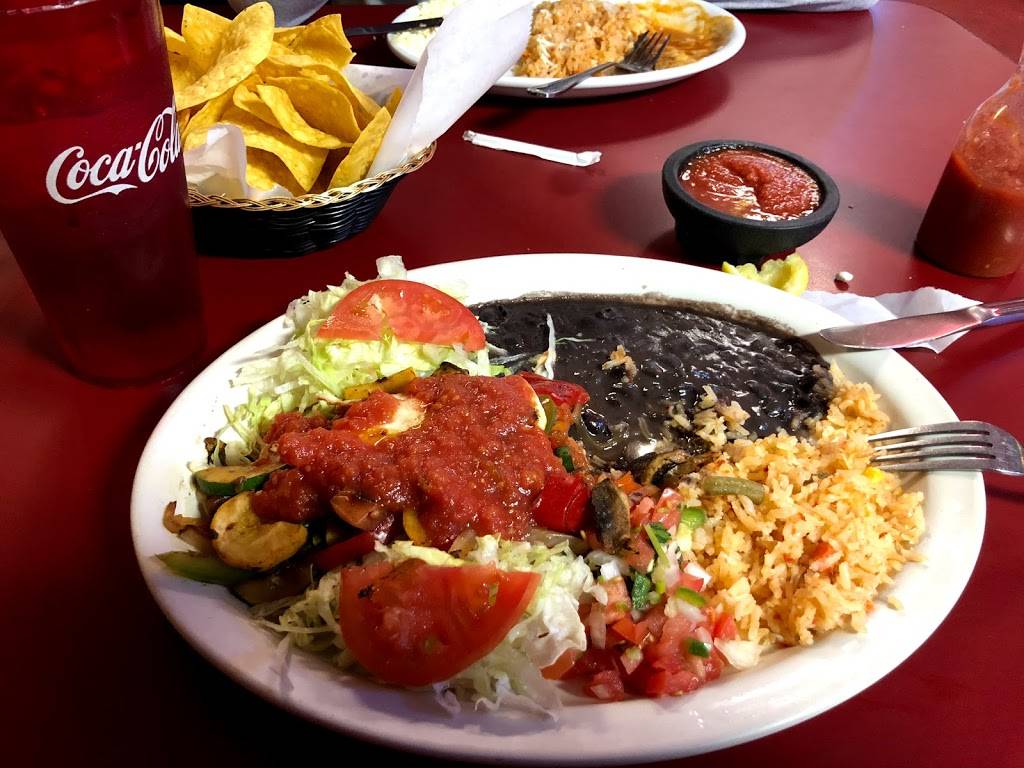 Guayabitos Restaurant | restaurant | 236 US-19, Bryson City, NC 28713, USA | 8284881336 OR +1 828-488-1336