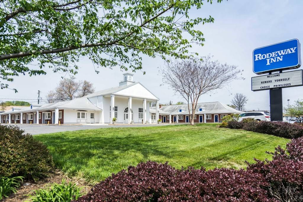 Rodeway Inn | restaurant | 9700 Fairfax Blvd, Fairfax, VA 22031, USA | 5719219095 OR +1 571-921-9095