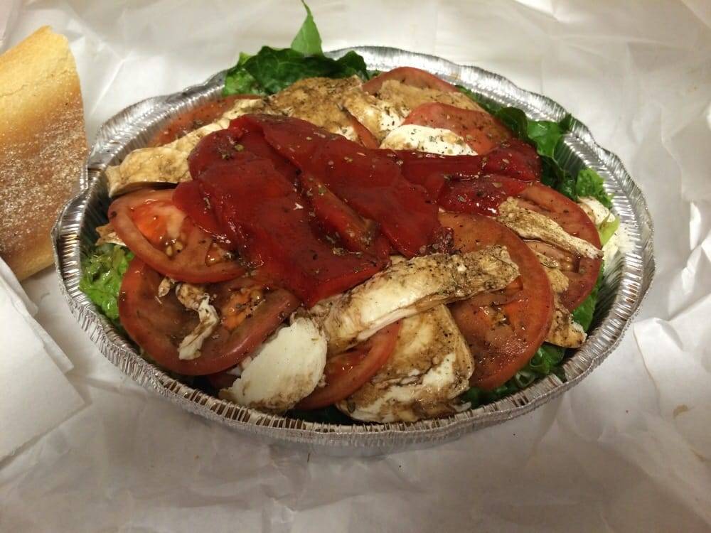 Queen Pizza & Deli | restaurant | 938 Broad St, Newark, NJ 07102, USA | 9738021661 OR +1 973-802-1661