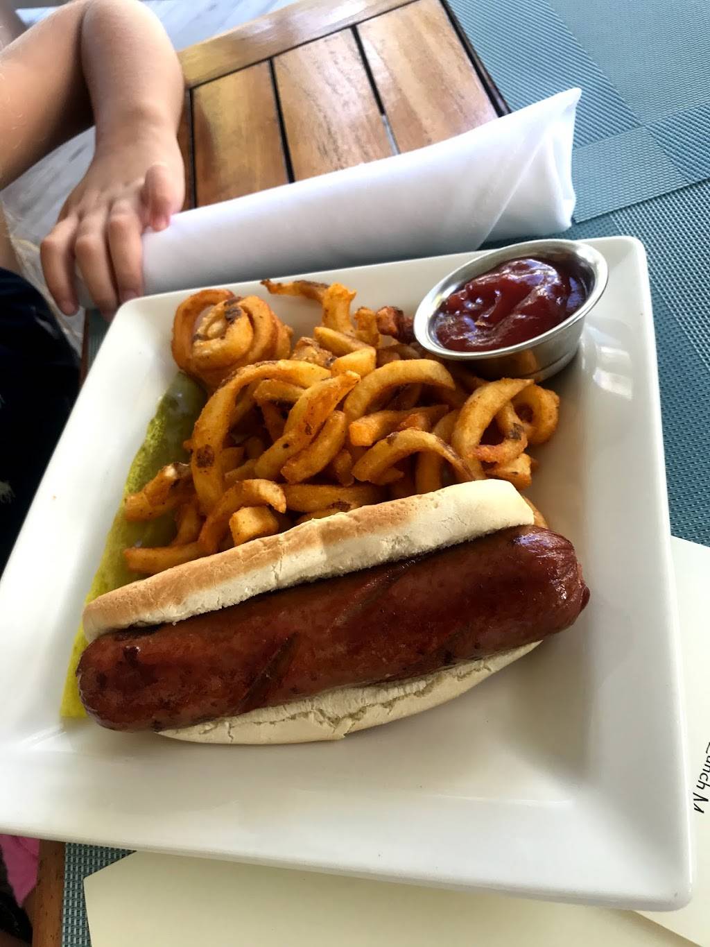 Butterfly Café | restaurant | 2600 Overseas Hwy, Marathon, FL 33050, USA | 3052897177 OR +1 305-289-7177