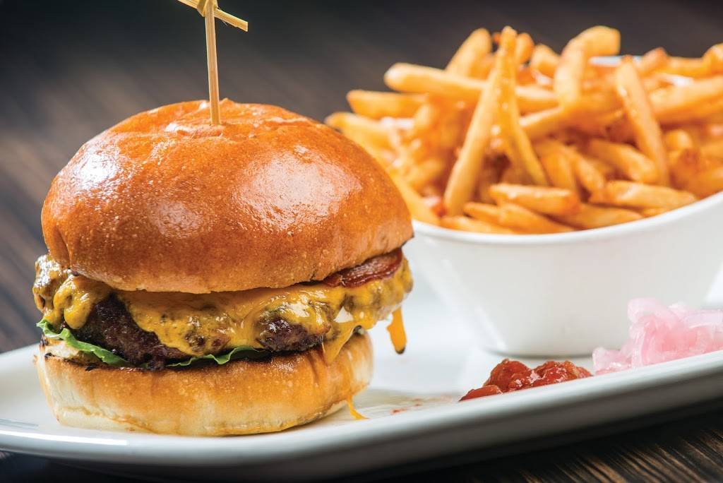 Restaurant ZIBO! Griffintown | restaurant | 90 Rue Peel, Montréal, QC H3C 0L8, Canada | 5149344525 OR +1 514-934-4525