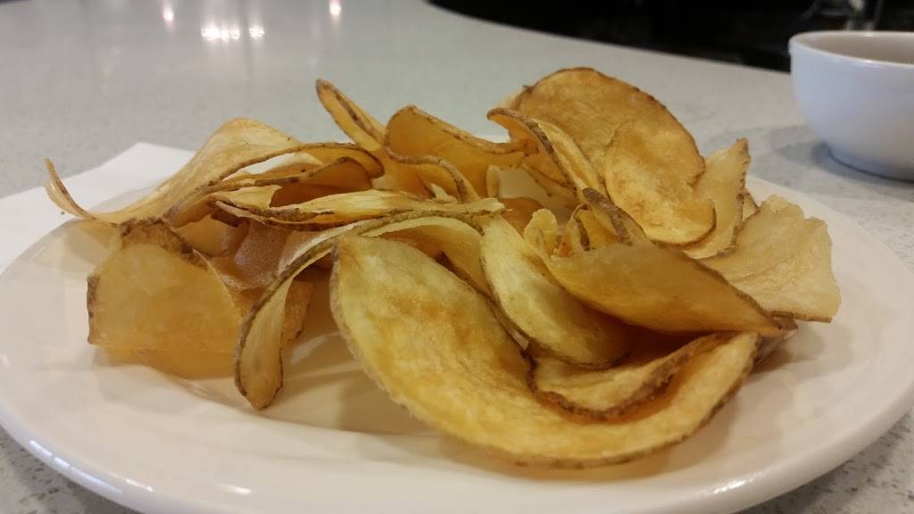 Grille | restaurant | 3063 Lake Eastbrook Blvd SE, Kentwood, MI 49512, USA | 6167262929 OR +1 616-726-2929