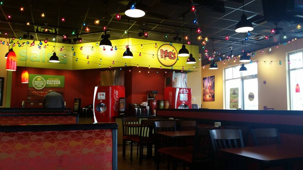 Moes Southwest Grill | restaurant | 130 Spinder Dr, East Peoria, IL 61611, USA | 3096986637 OR +1 309-698-6637