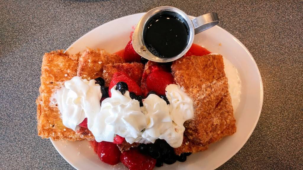 Angelos | restaurant | 1100 Catherine St, Ann Arbor, MI 48104, USA | 7347618996 OR +1 734-761-8996