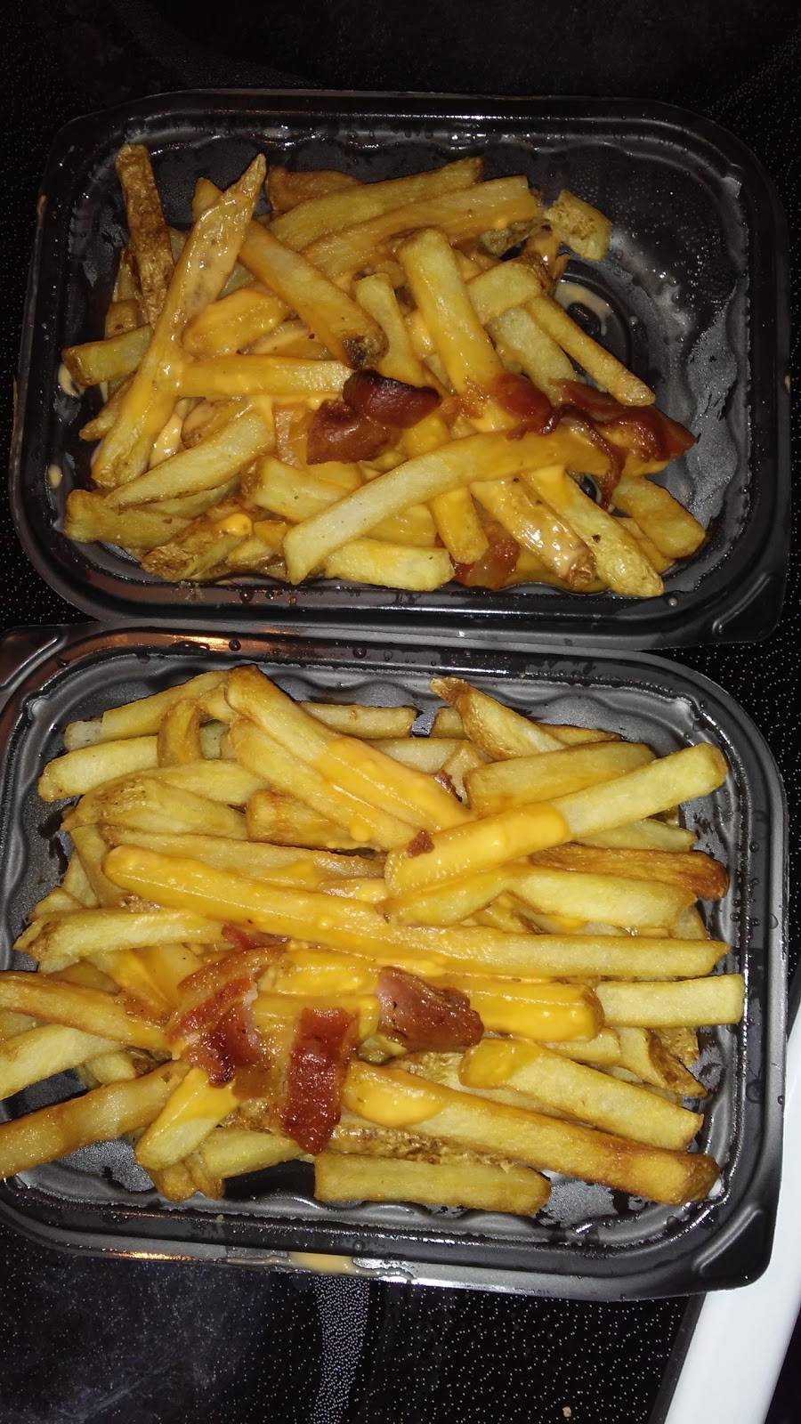 Wendys | restaurant | 527 N Main St, Franklin, KY 42134, USA | 2705869358 OR +1 270-586-9358