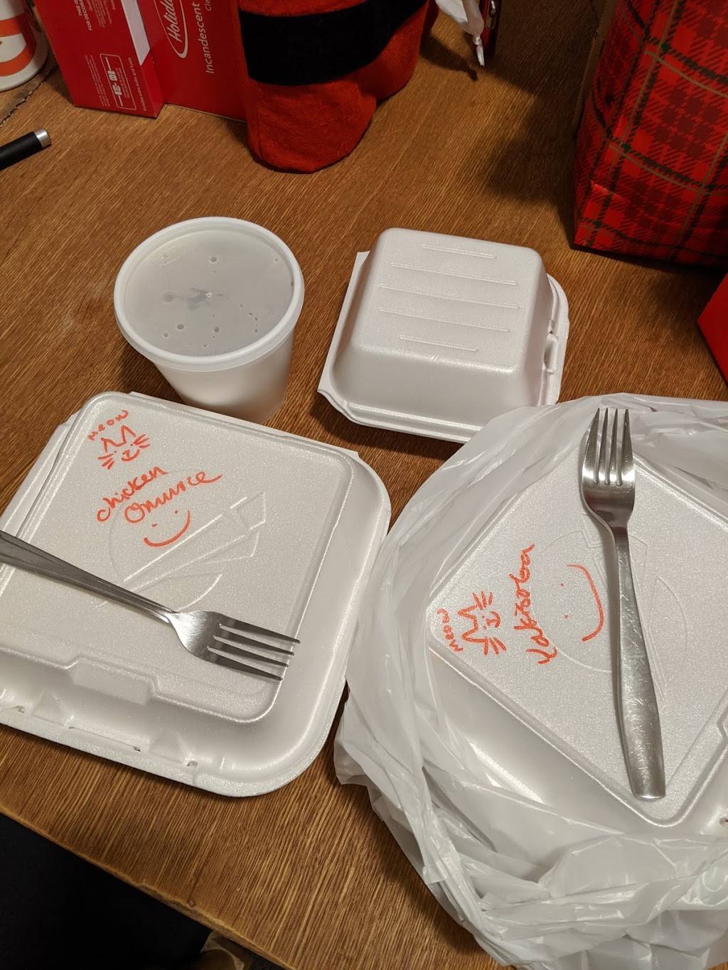 Country Market Deli & Youngs Country Kitchen | restaurant | 310 NW 53rd St, Corvallis, OR 97330, USA | 5417571196 OR +1 541-757-1196