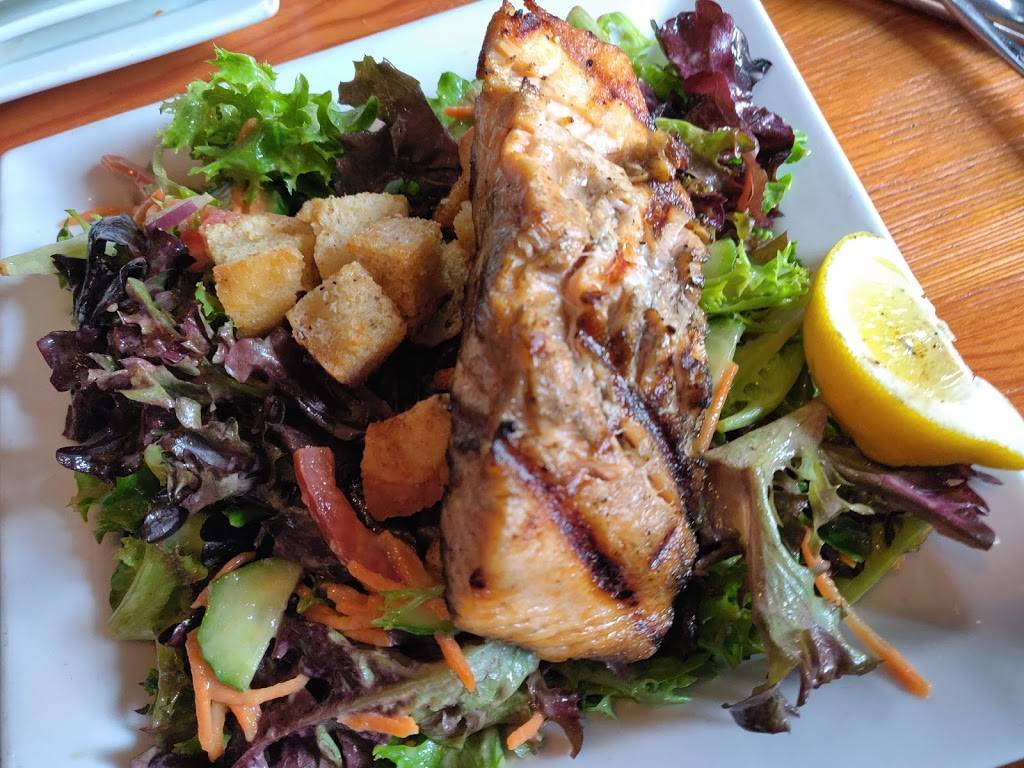 Label 7 Napa Eatery & Bar | restaurant | 50 State St, Pittsford, NY 14534, USA | 5852677500 OR +1 585-267-7500