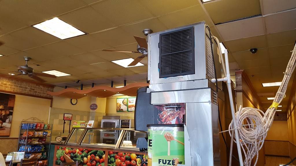 Subway Restaurants | restaurant | 1926 El Camino Real, Redwood City, CA 94063, USA | 6503689624 OR +1 650-368-9624